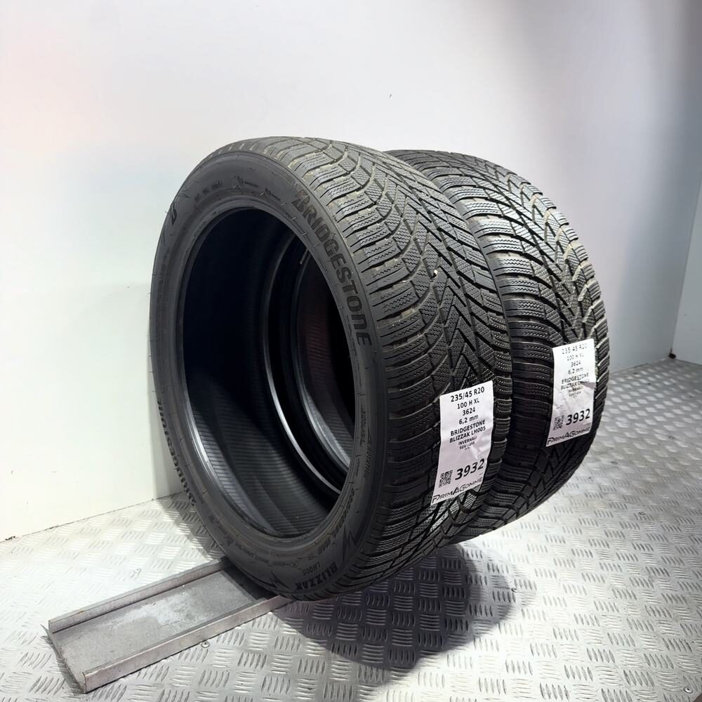 Gomme Usate 235 45 R20 XL 100H Bridgestone Blizzak LM005 89% Invernali - immagine 5