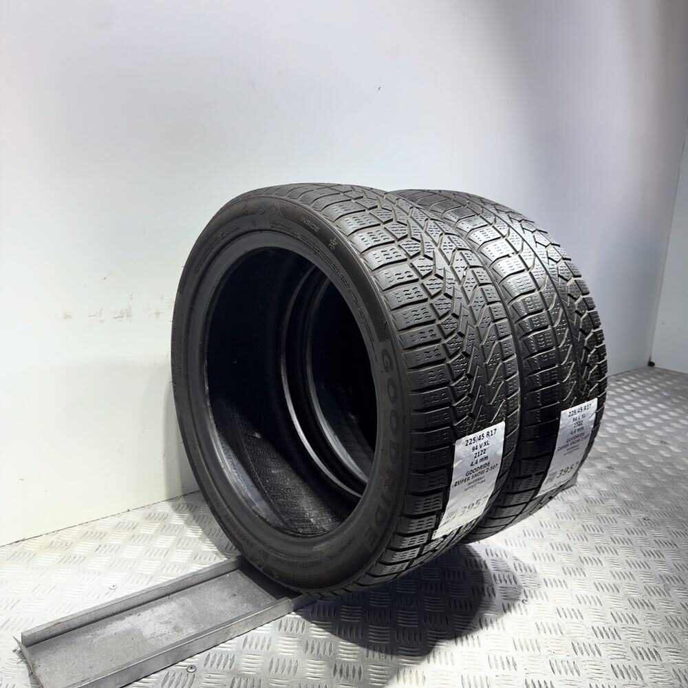 Gomme Usate 225 45 R17 94V XL Goodride Zuper Snow Z-507 Invernali - immagine 5