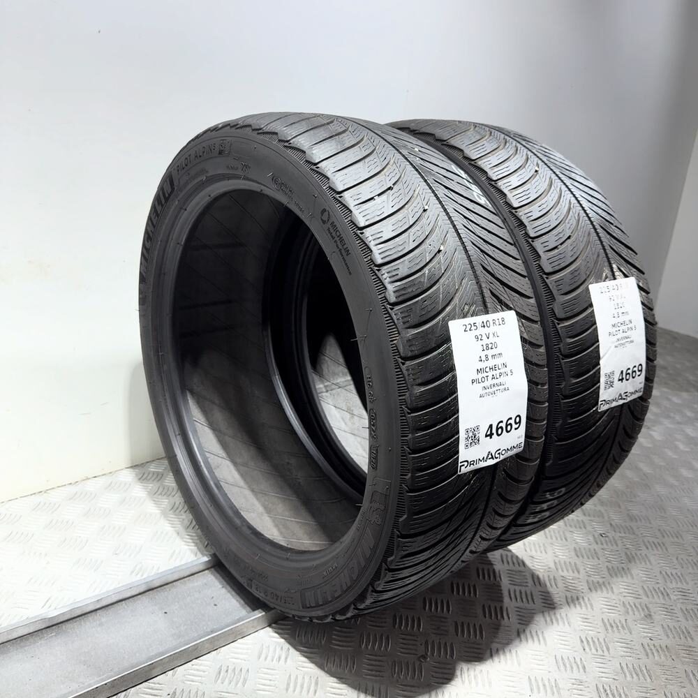Gomme Usate 225 40 R18 92V XL Michelin Pilot Alpin 5 Invernali - immagine 5