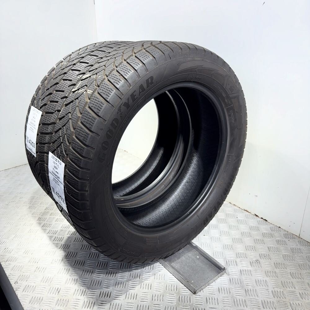 Gomme Usate 235 55 R19 105T XL Goodyear Ultragrip Performance+ 89% Invernali - immagine 6
