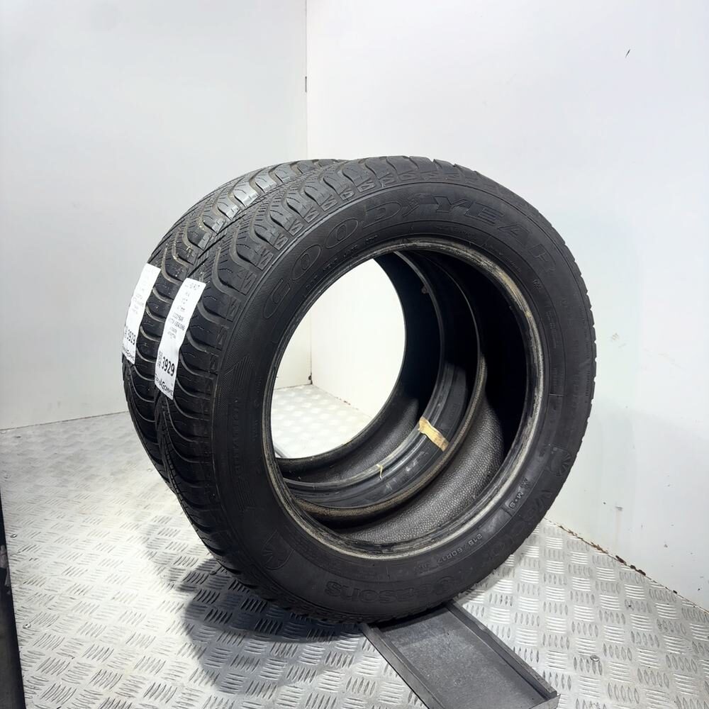 Gomme Usate 215 60 R17 96V Goodyear Vector 4Seasons 4 Stagioni - immagine 6