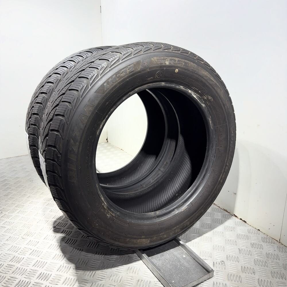 Gomme Usate 225 55 R16 95H Bridgestone LM-32 RunFlat Invernali - immagine 6