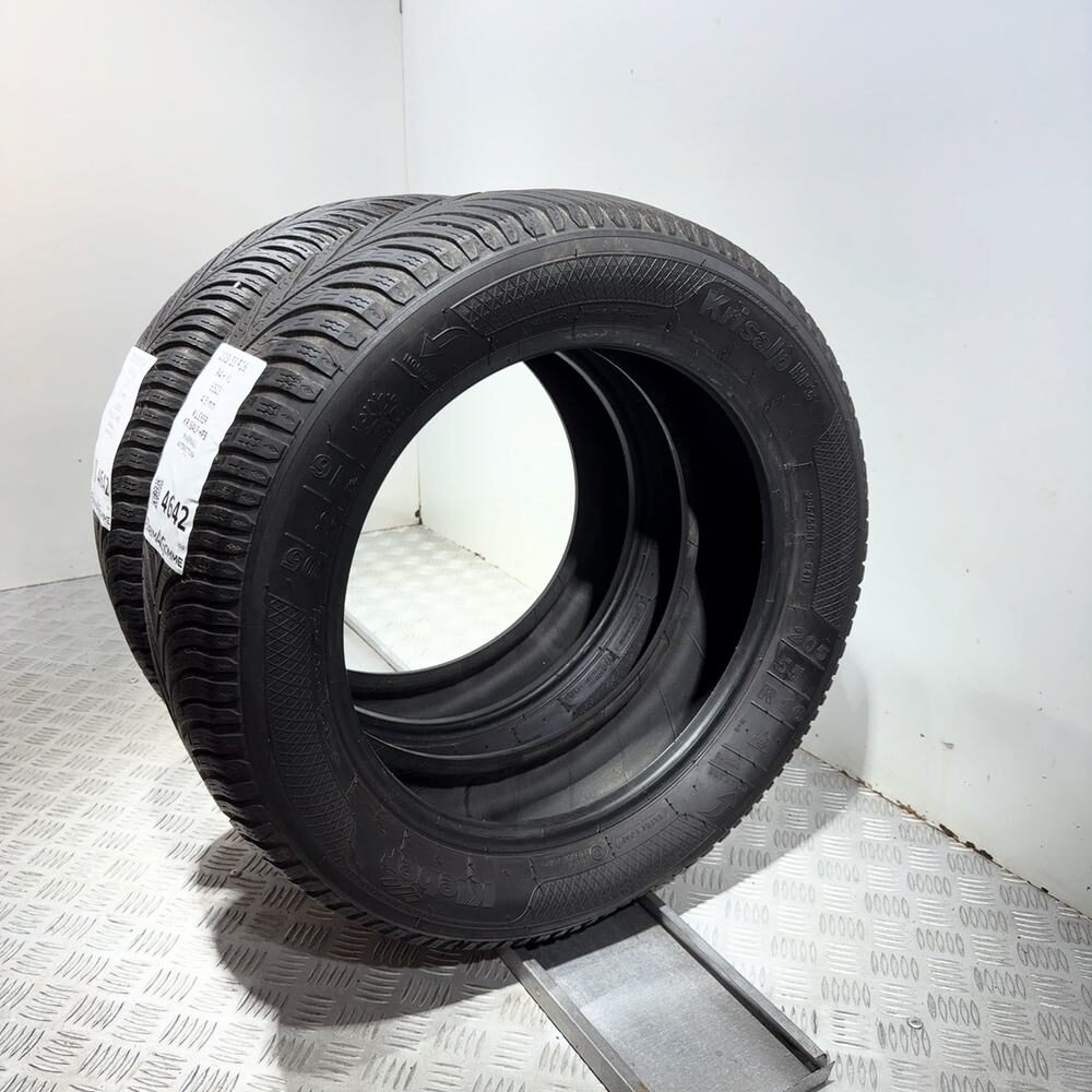 Gomme Usate 205 55 R16 94H XL Kleber Krisalp HP3 Invernali - immagine 6
