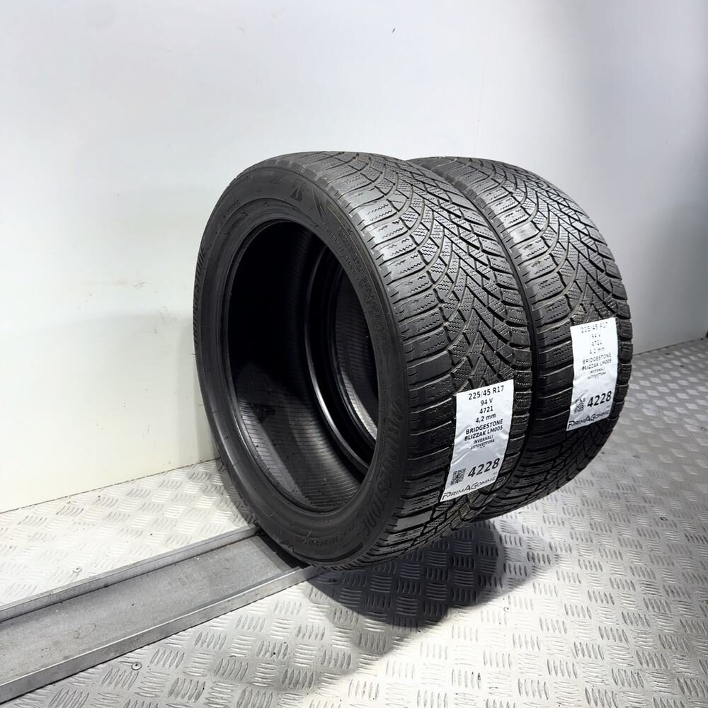 Gomme Usate 225 45 R17 94V Bridgestone Blizzak LM005 Invernali - immagine 7
