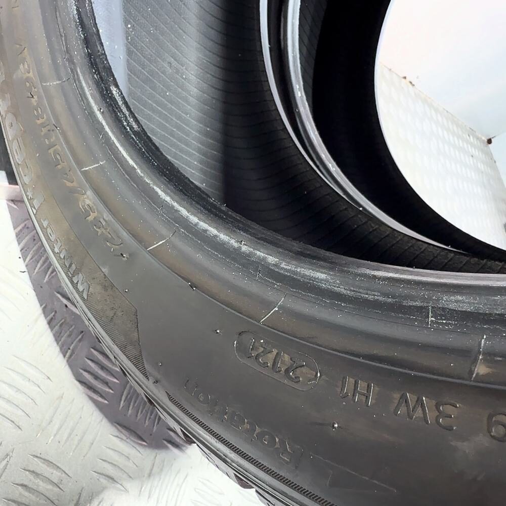 Gomme Usate 235 45 R18 98V XL Hankook Winter I*Cept Evo3 89% Invernali - immagine 8