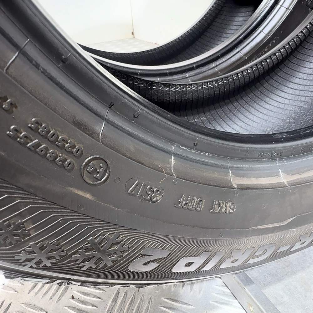 Gomme Usate 215 60 R17 96H Semperit Master-Grip 2 Invernali - immagine 8