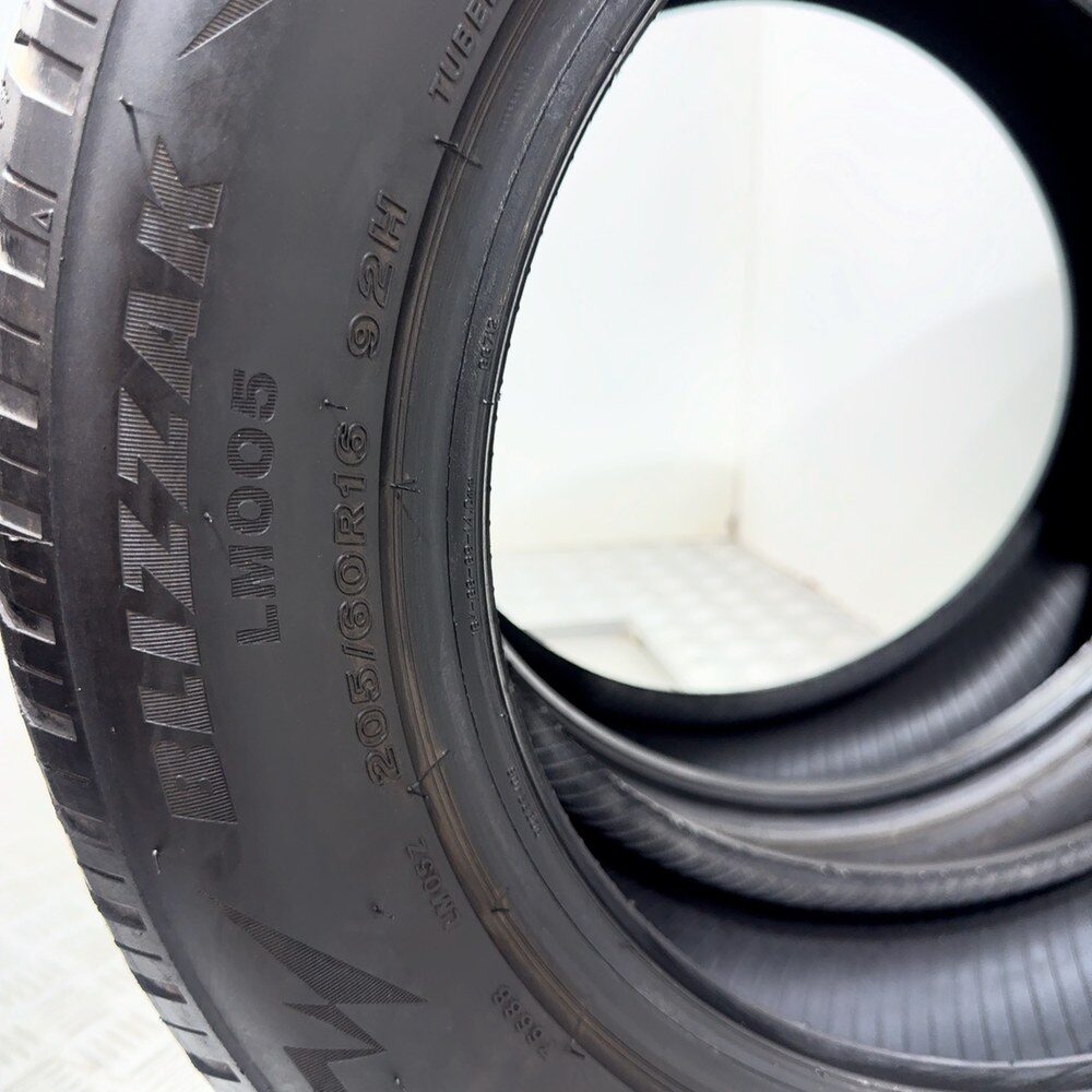 Gomme Usate 205 60 R16 92H Bridgestone Blizzak LM005 Invernali - immagine 8