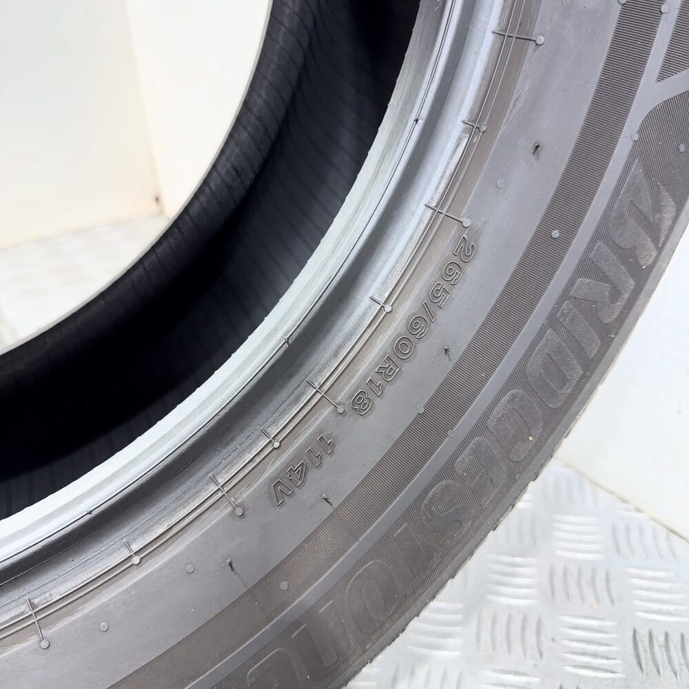 Gomma Usata 265 60 R18 114V XL Bridgestone Blizzak 6 Invernale - immagine 8