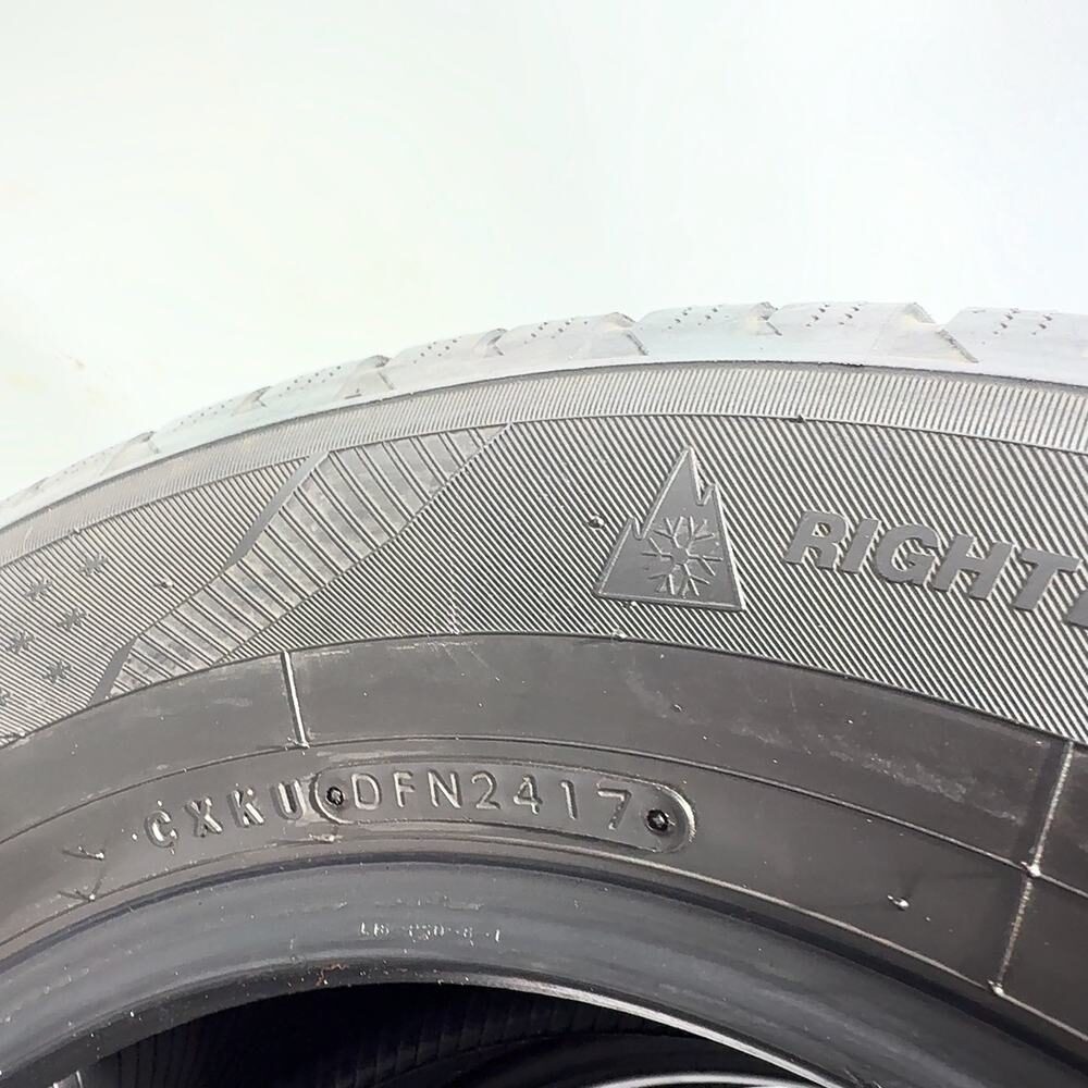 Gomme Usate 235 60 R16 104H XL Toyo Snowprox S943 77% Invernali - immagine 8
