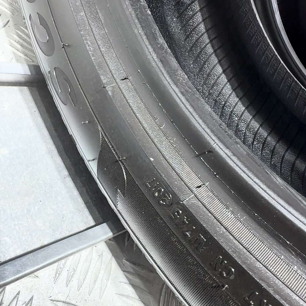 Gomme Usate 275 40 R21 107V XL Pirelli Scorpion Winter Invernali - immagine 8