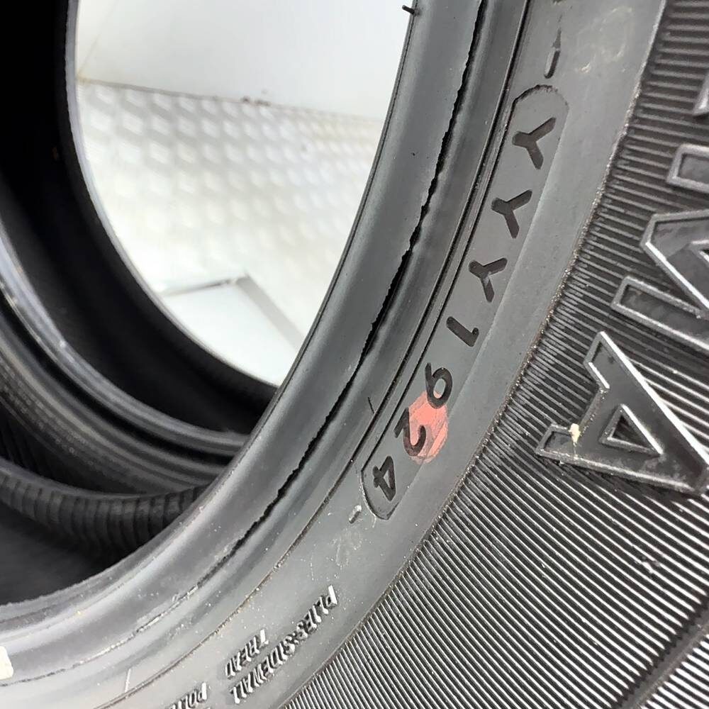 Gomme Usate 175 60 R16 82H Yokohama V903 Invernali - immagine 8