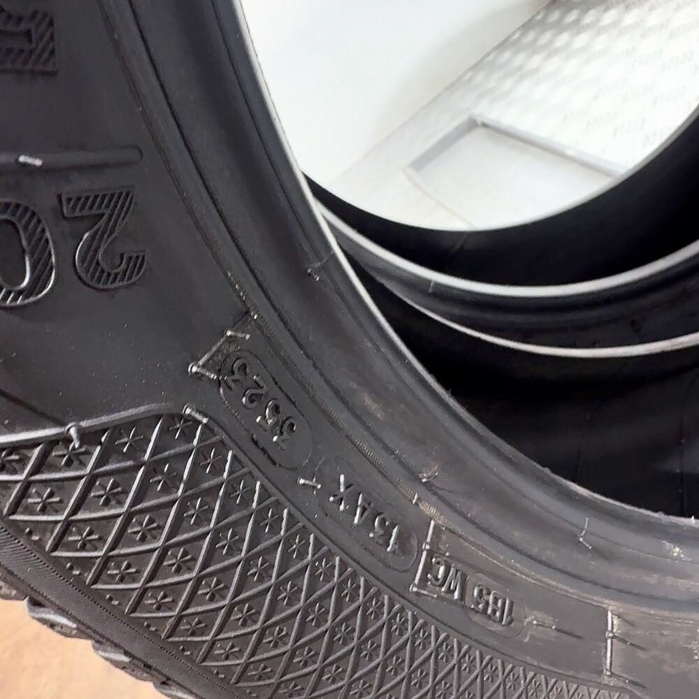 Gomme Usate 205 55 R16 94H XL Kleber Krisalp HP3 Invernali - immagine 8