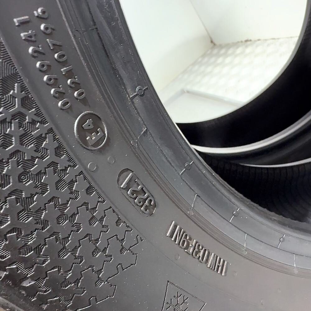 Gomme Usate 205 55 R16 94H XL Continental Wintercontact TS 870 Invernali - immagine 8
