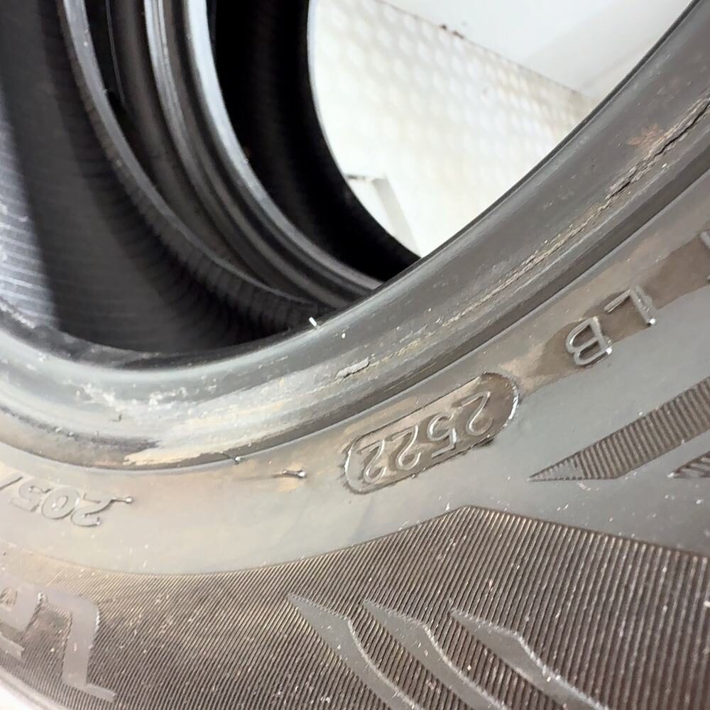 Gomme Usate 205 55 R16 91H Laufenn I Fit+ Invernali - immagine 8