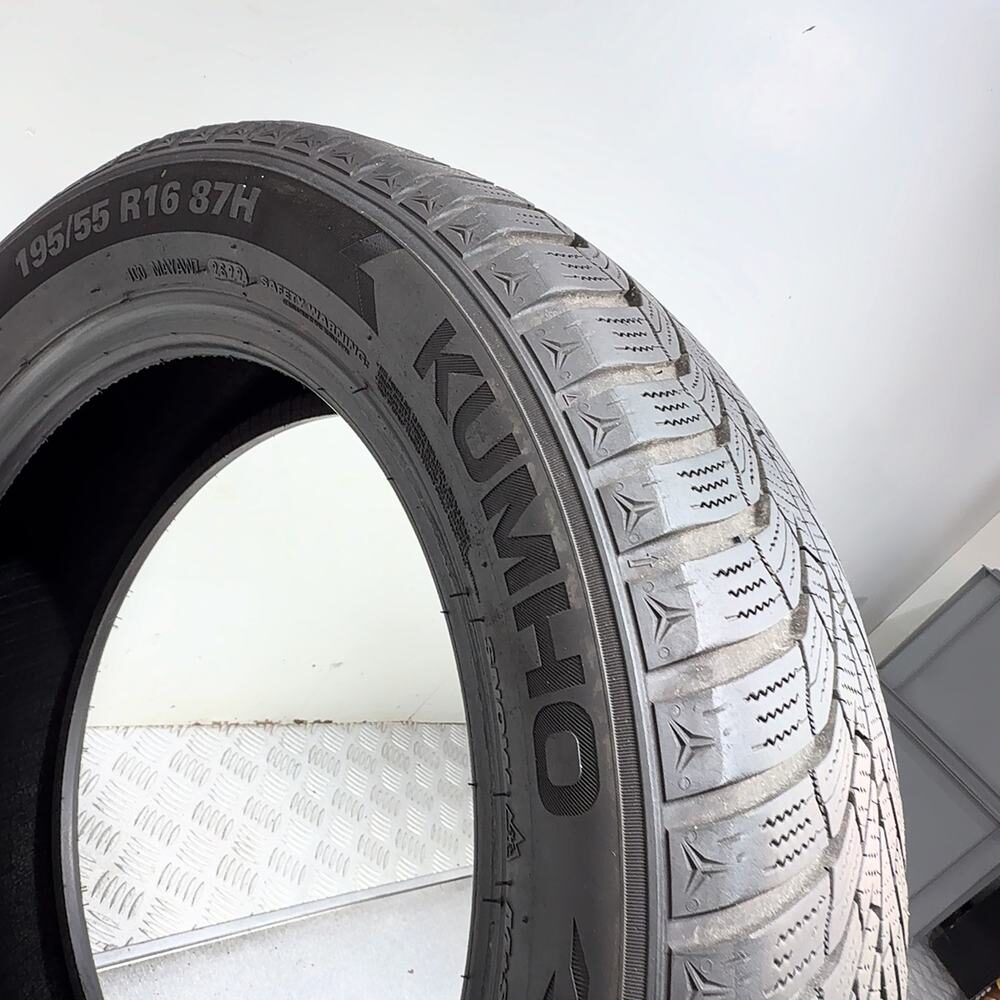 Gomma Usata 195 55 R16 87H Kumho Wintercraft WP52 96% Invernale - immagine 8