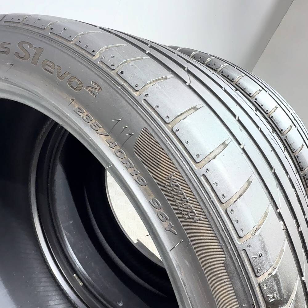 Gomme Usate 235 40 R19 96Y XL Hankook Ventus S1 Evo2 Estive - immagine 8