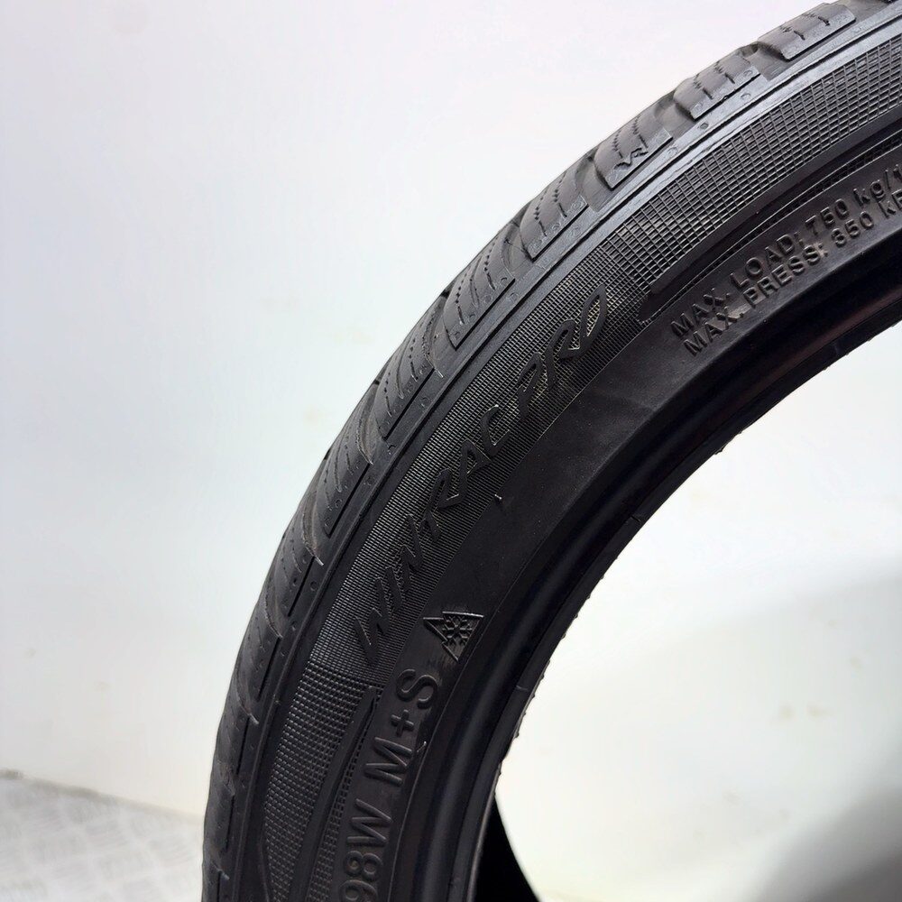 Gomme Usate 245 40 R19 98W XL Vredestein Wintrac Pro 71% Invernali - immagine 9
