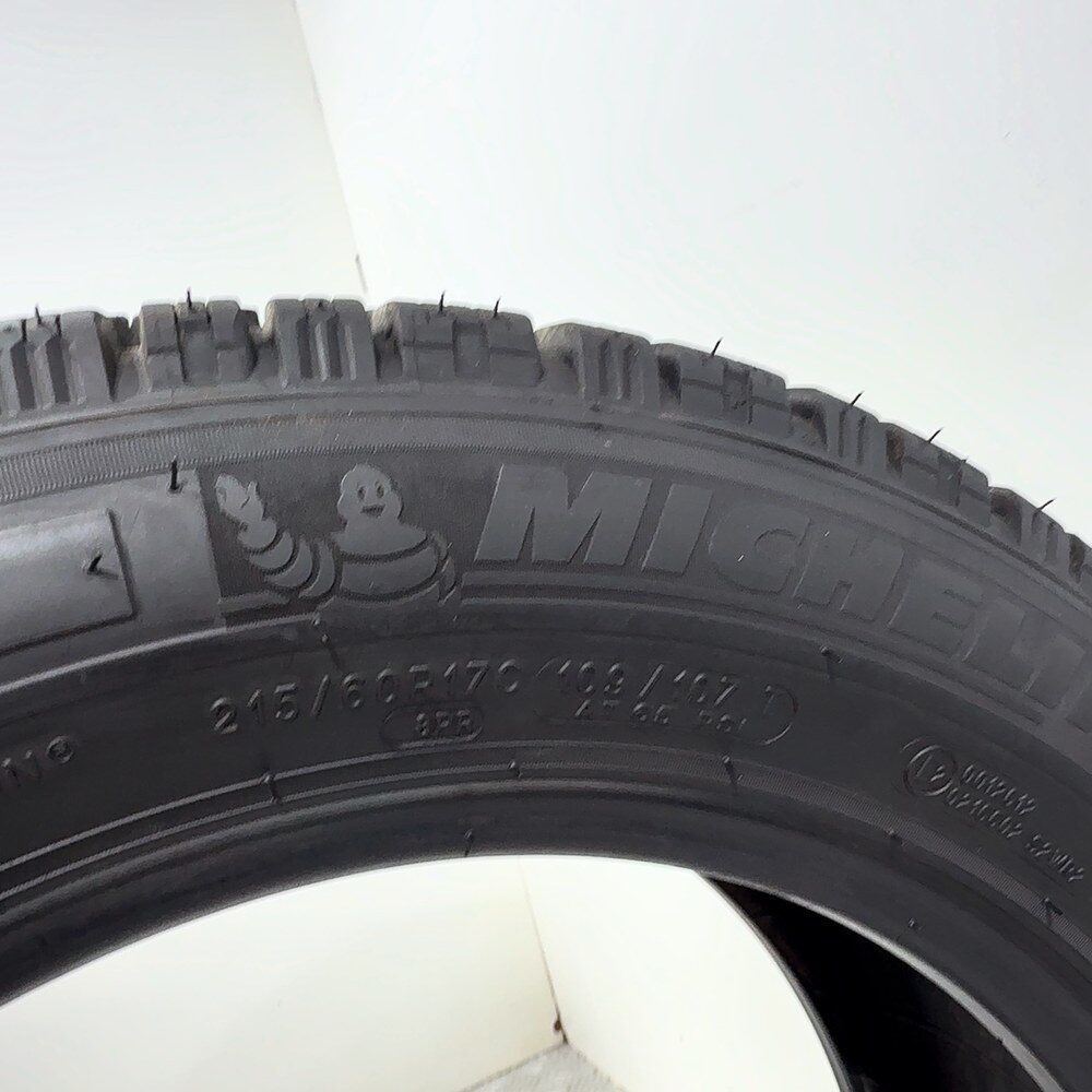 Gomma Usata 215 60 R17C 109/107T Michelin Agilis Alpin 98% Invernale - immagine 9