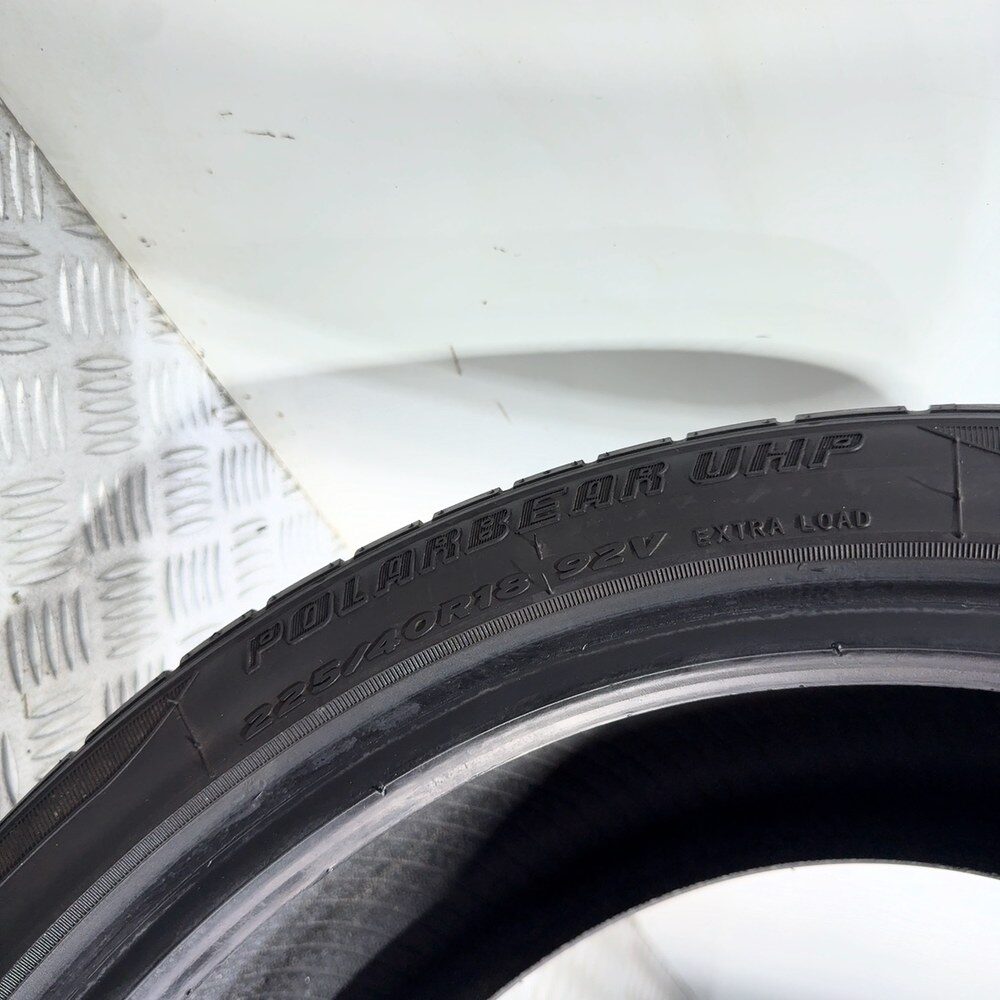 Gomma Usata 225 40 R18 92V XL Atlas Polarbear Uhp Invernale - immagine 9