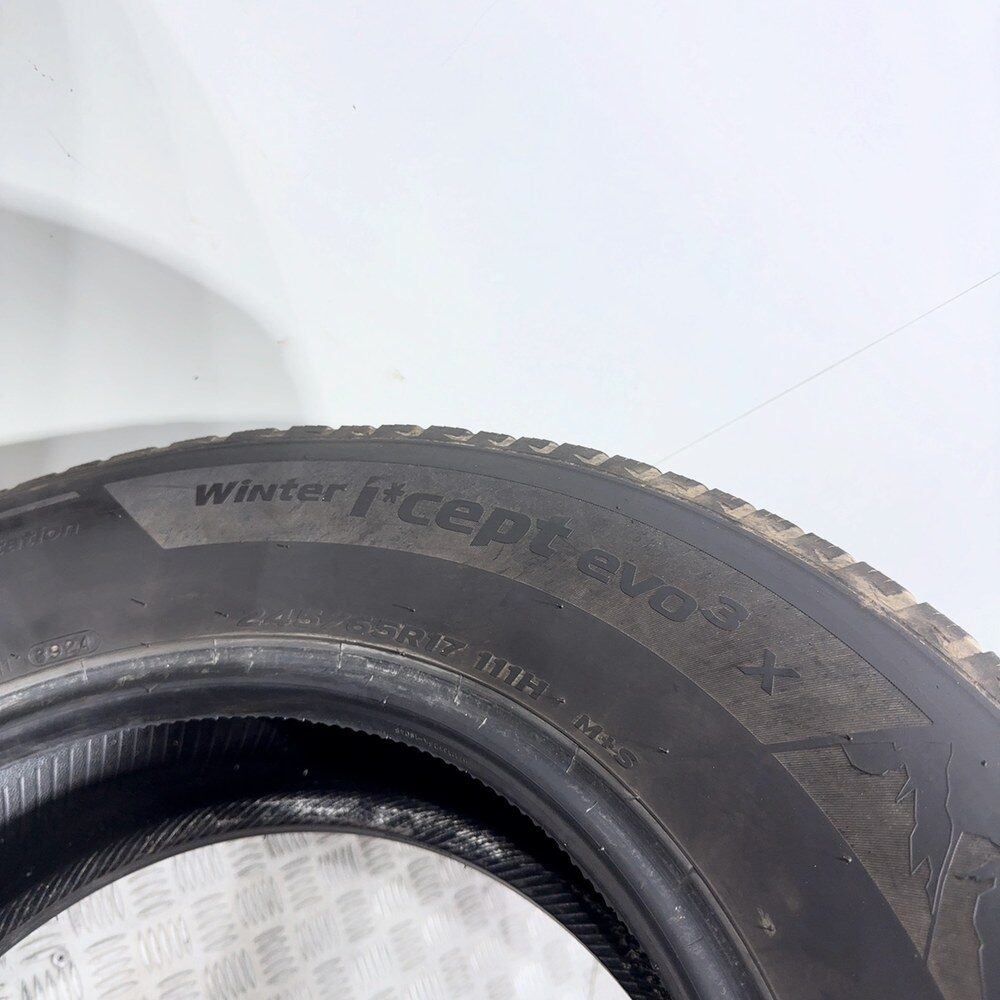 Gomme Usate 245 65 R17 111H XL Hankook Winter I*Cept Evo3 X 74% Invernali - immagine 9