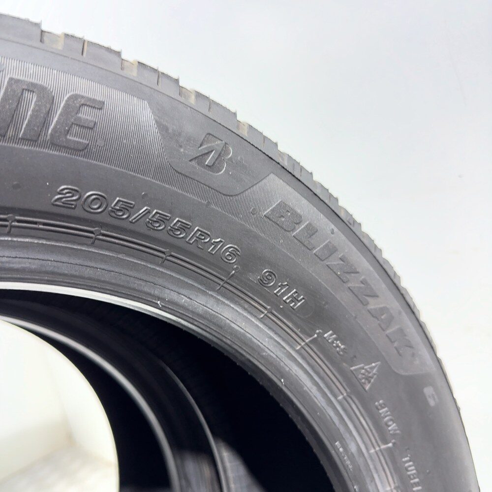 Gomme Usate 205 55 R16 91H Bridgestone Blizzak 6 Invernali - immagine 9