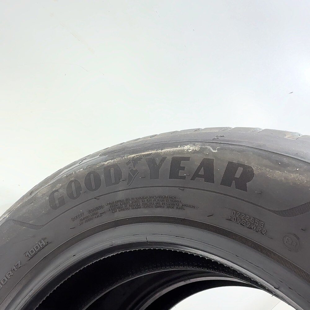 Gomme Usate 215 60 R17 100H Goodyear Vector 4Seasons 4 Stagioni - immagine 9