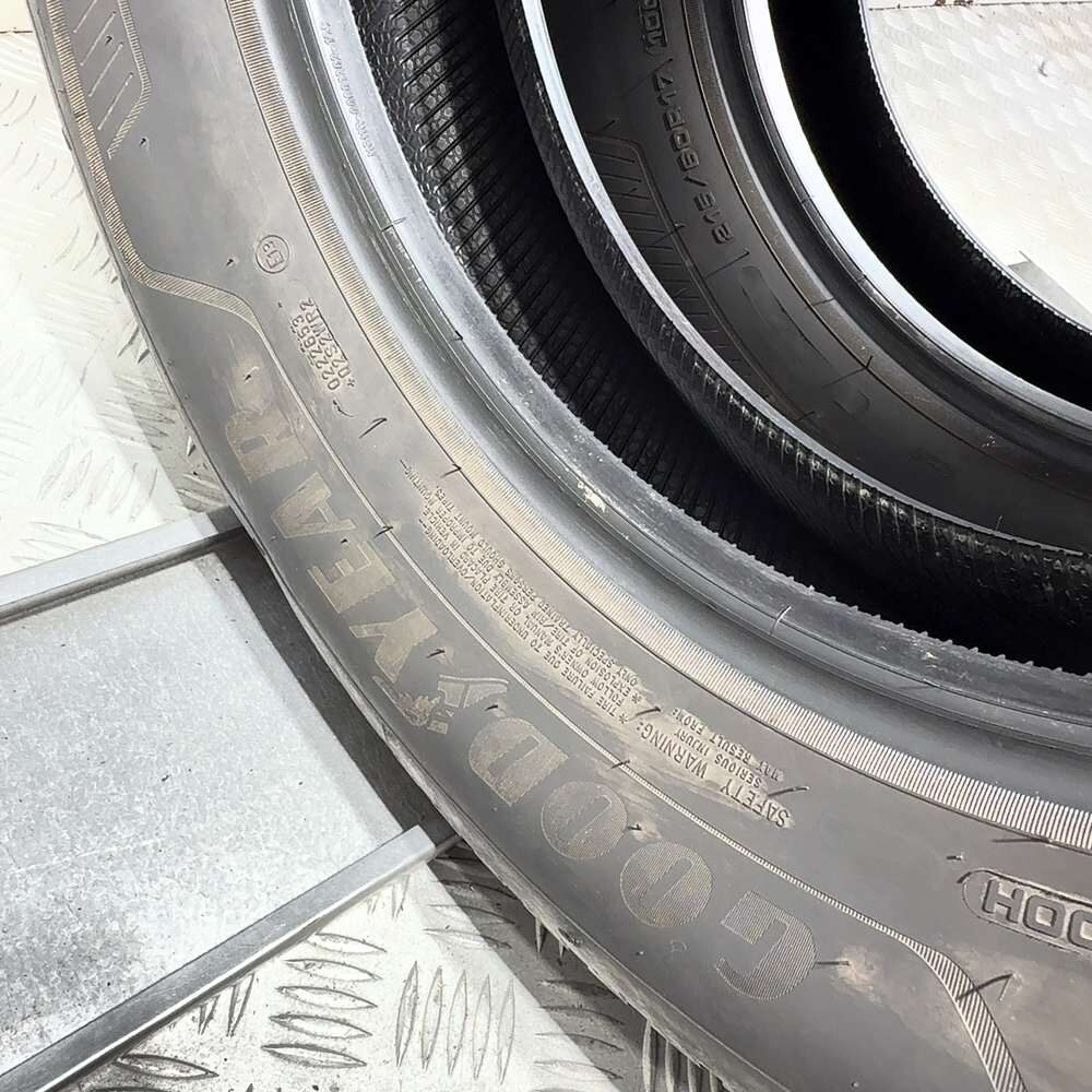 Gomme Usate 215 60 R17 100H Goodyear Vector 4Seasons Gen-3 4 Stagioni - immagine 9