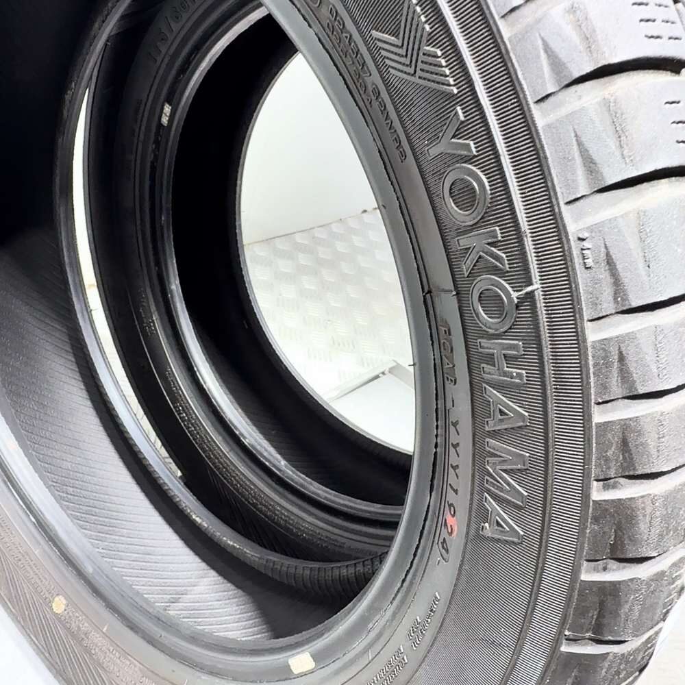 Gomme Usate 175 60 R16 82H Yokohama V903 Invernali - immagine 9
