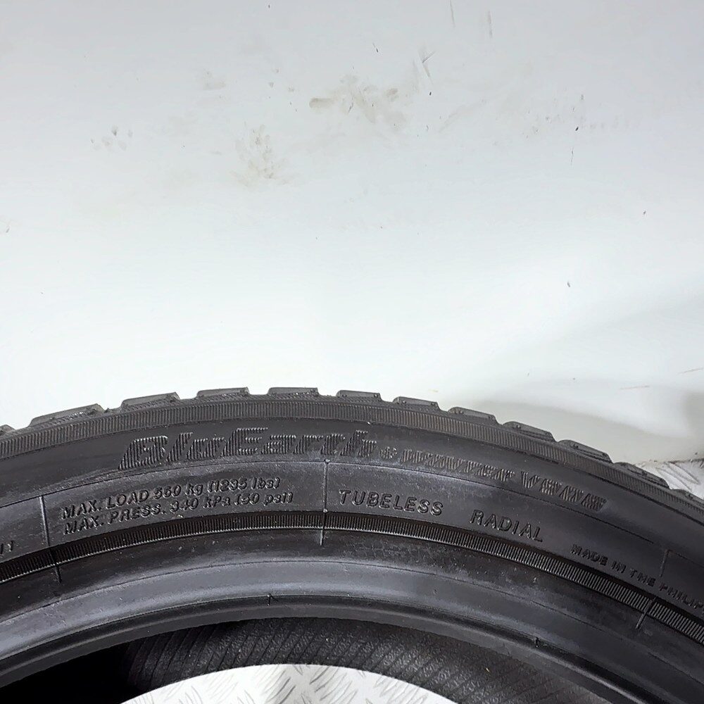 Gomme Usate 205 45 R17 88V Yokohama Bluearth Winter V905 Invernali - immagine 9