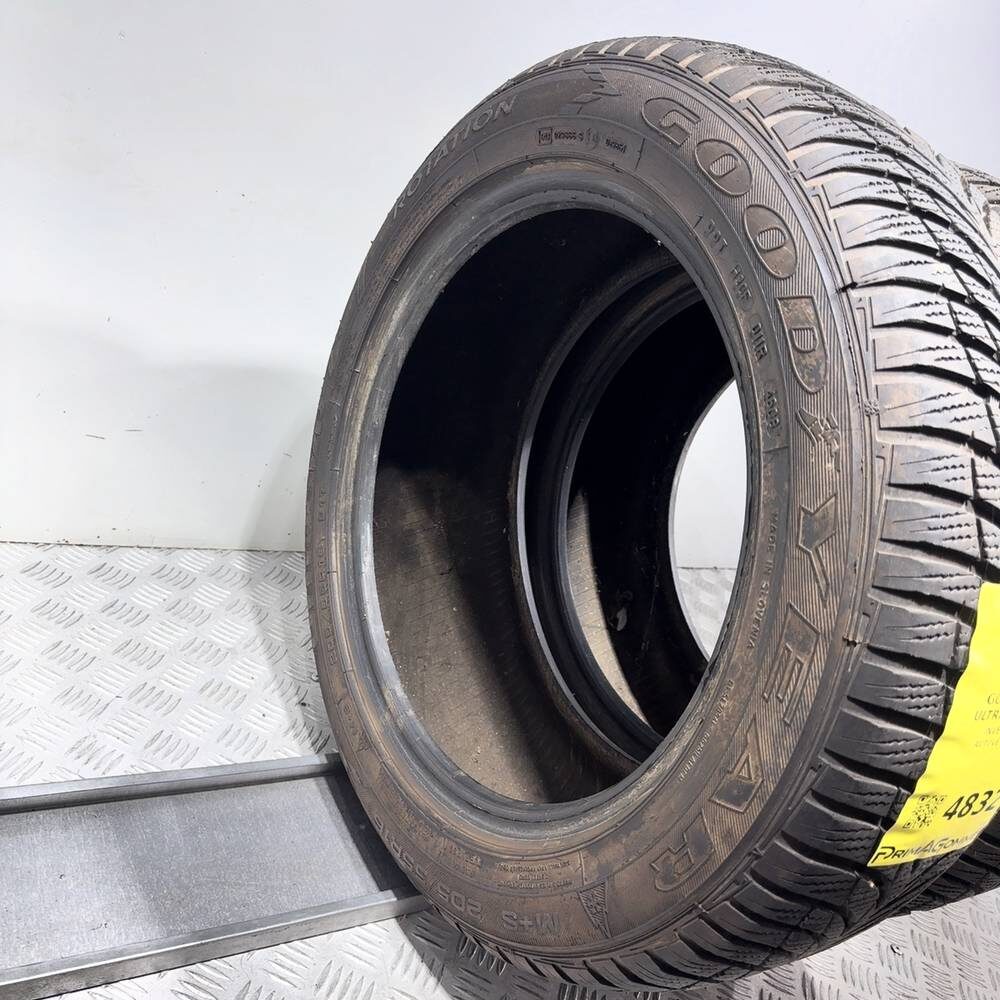 Gomme Usate 205 55 R16 91T Goodyear Ultragrip 7+ 83% Invernali - immagine 9