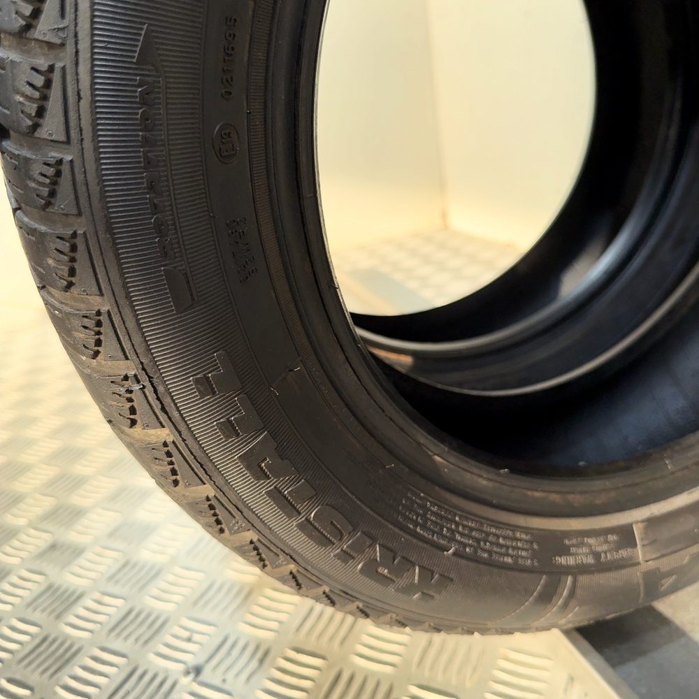 Gomme Usate 165 65 R14 79T Fulda Kristall Montero 3 Invernali - immagine 10