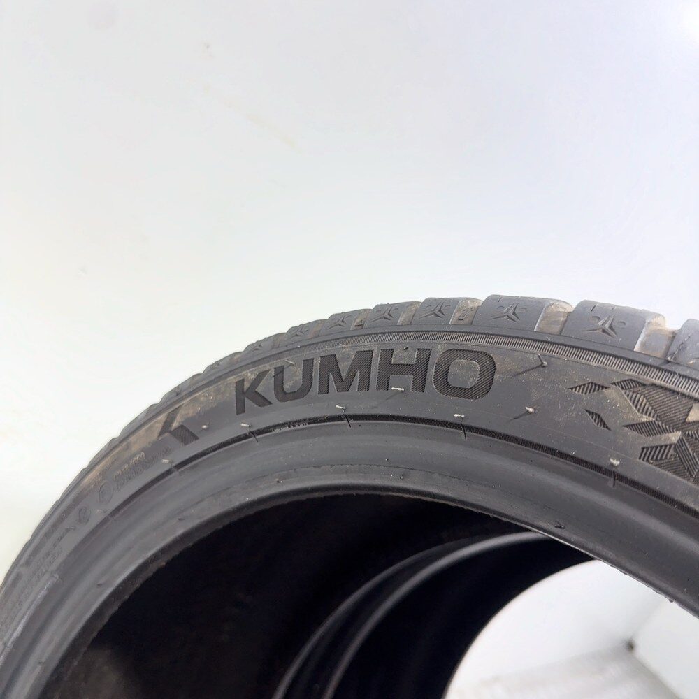 Gomme Usate 225 40 ZR18 92W XL Kumho Wintercraft WP52+ 83% Invernali - immagine 10