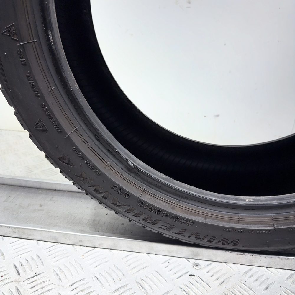 Gomme Usate 225 45 R19 96V XL Firestone Winterhawk 4 Invernali - immagine 10