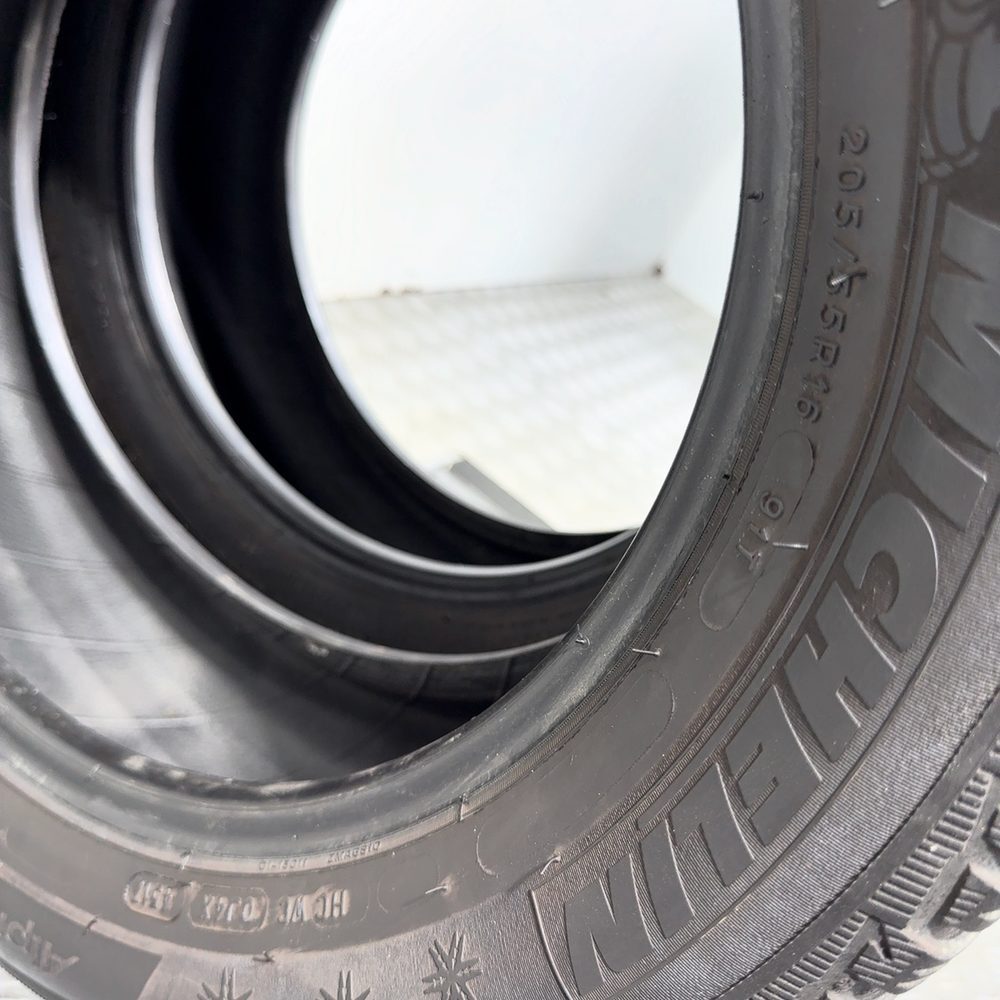 Gomme Usate 205 55 R16 91T Michelin Alpin 5 77% Invernali - immagine 10