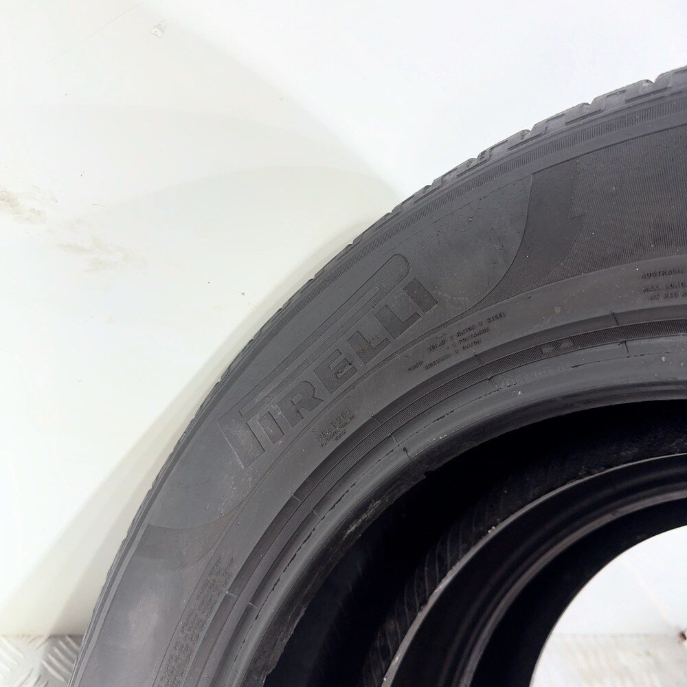Gomme Usate 235 60 R18 107H XL Pirelli Scorpion Winter Invernali - immagine 10