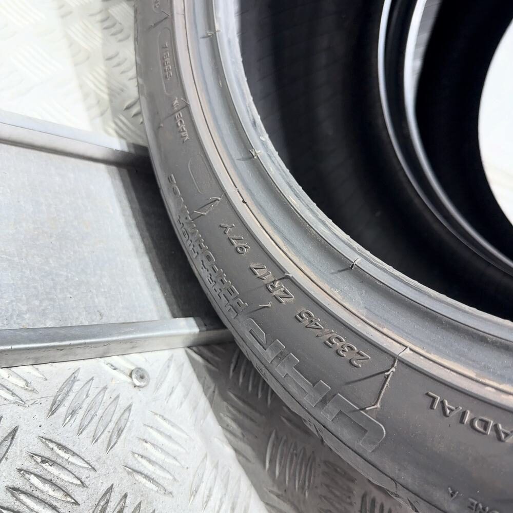 Gomme Usate 235 45 ZR17 97Y XL Sebring Uhp Ultra High Performance Estive - immagine 10