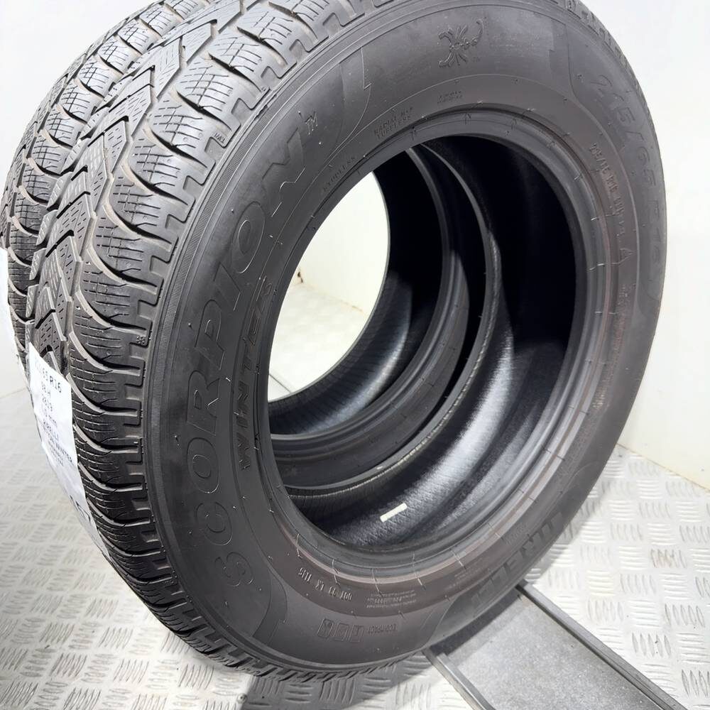 Gomme Usate 215 65 R16 98H Pirelli Scorpion Winter 71% Invernali - immagine 10