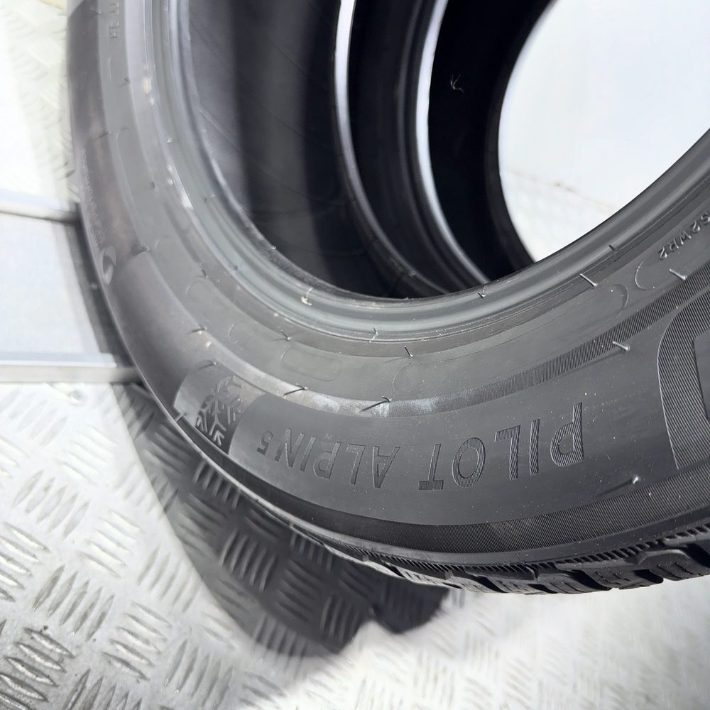 Gomme Usate 235 55 R17 103V XL Michelin Pilot Alpin 5 81% Invernali - immagine 10