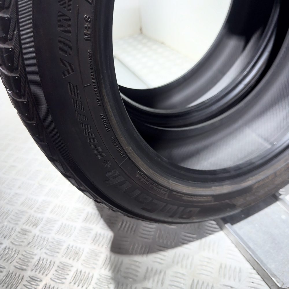 Gomme Usate 215 55 R18 95V Yokohama Bluearth Winter V905 98% Invernali - immagine 10