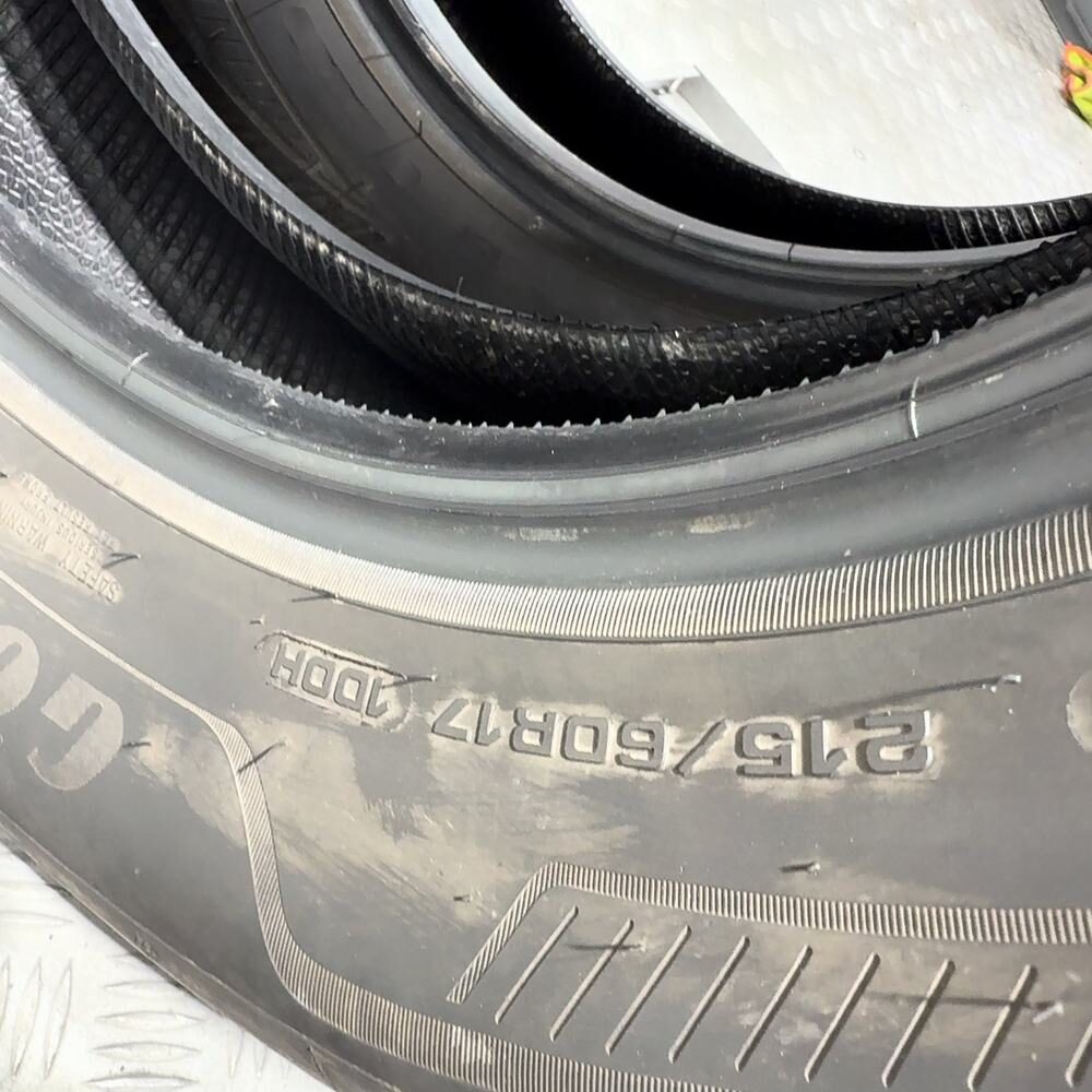 Gomme Usate 215 60 R17 100H Goodyear Vector 4Seasons Gen-3 4 Stagioni - immagine 10