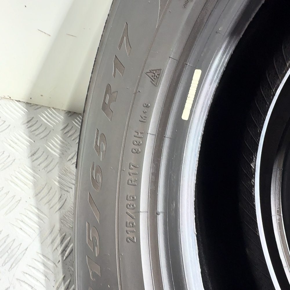 Gomme Usate 215 65 R17 99H Pirelli Scorpion Winter Invernali - immagine 10