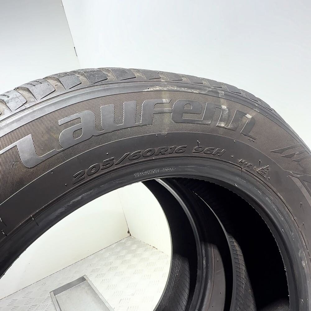 Gomme Usate 205 60 R16 96H XL Laufenn I Fit+ Invernali - immagine 10