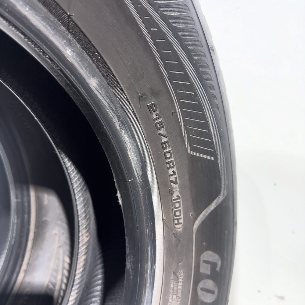 Gomme Usate 215 60 R17 100H XL Goodyear Vector 4Seasons Gen-3 4 Stagioni - immagine 10