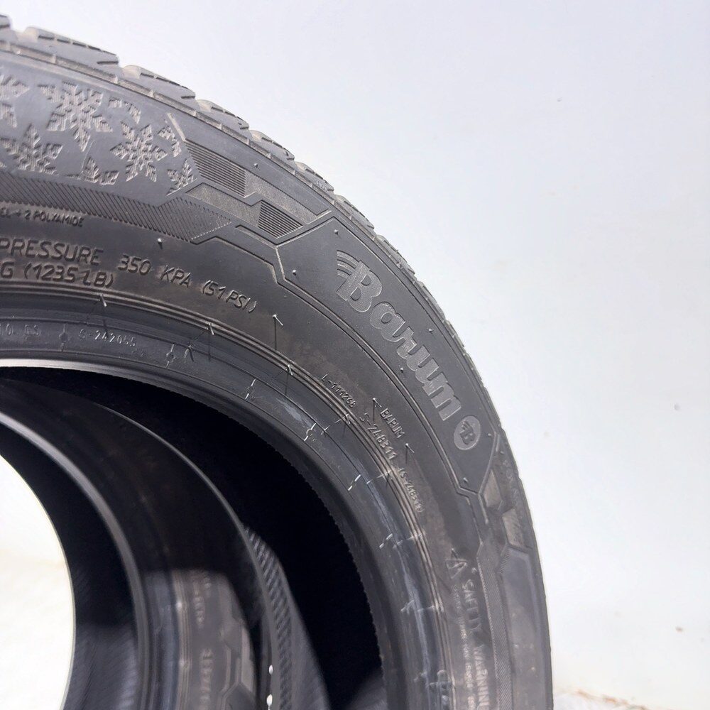 Gomme Usate 185 60 R15 88T XL Barum Polaris 5 Invernali - immagine 10