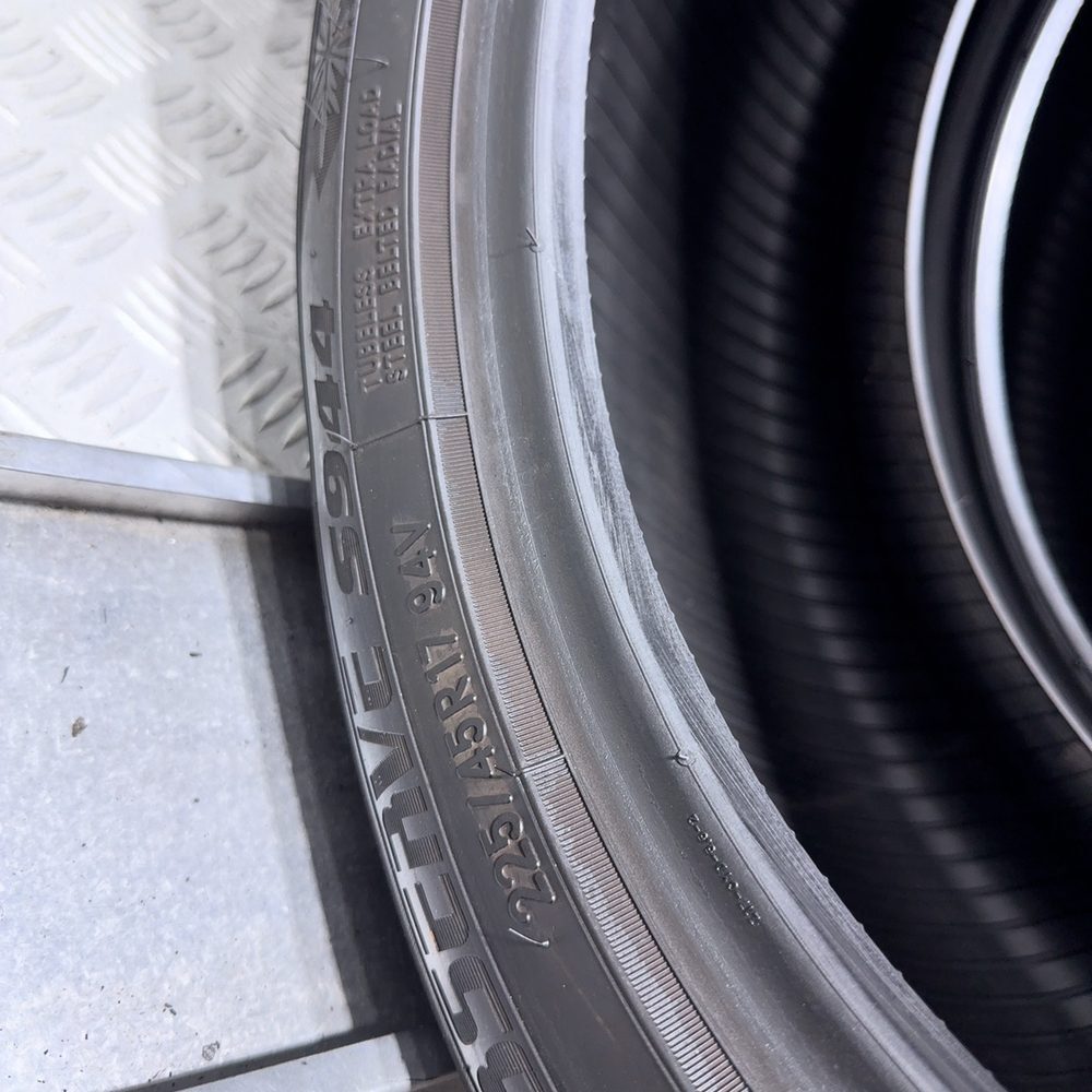 Gomme Usate 225 45 R17 94V XL Toyo Tires Observe S944 71% Invernali - immagine 10