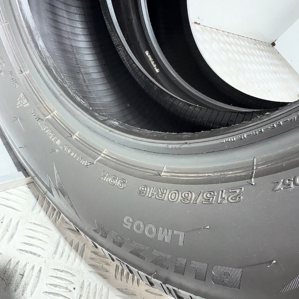 Gomme Usate 215 60 R16 99H XL Bridgestone Blizzak LM005 Invernali - immagine 10