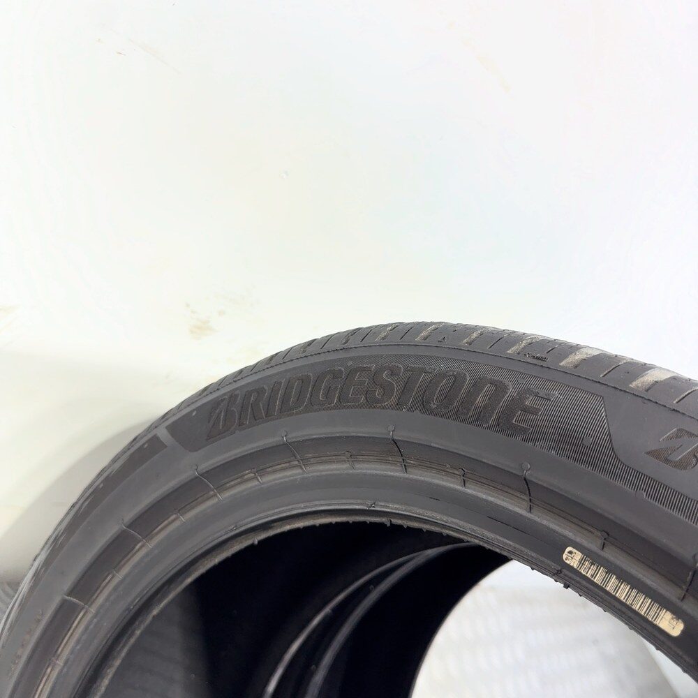 Gomme Usate 225 45 R17 94V XL Bridgestone Blizzak 6 Invernali - immagine 11