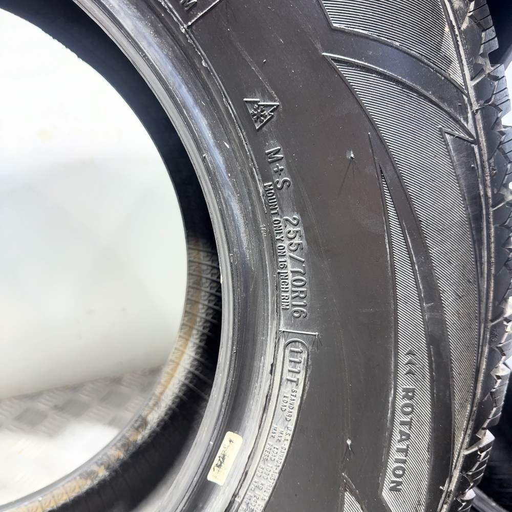 Gomme Usate 255 70 R16 111T Cooper Weather-Master Wsc Invernali - immagine 11