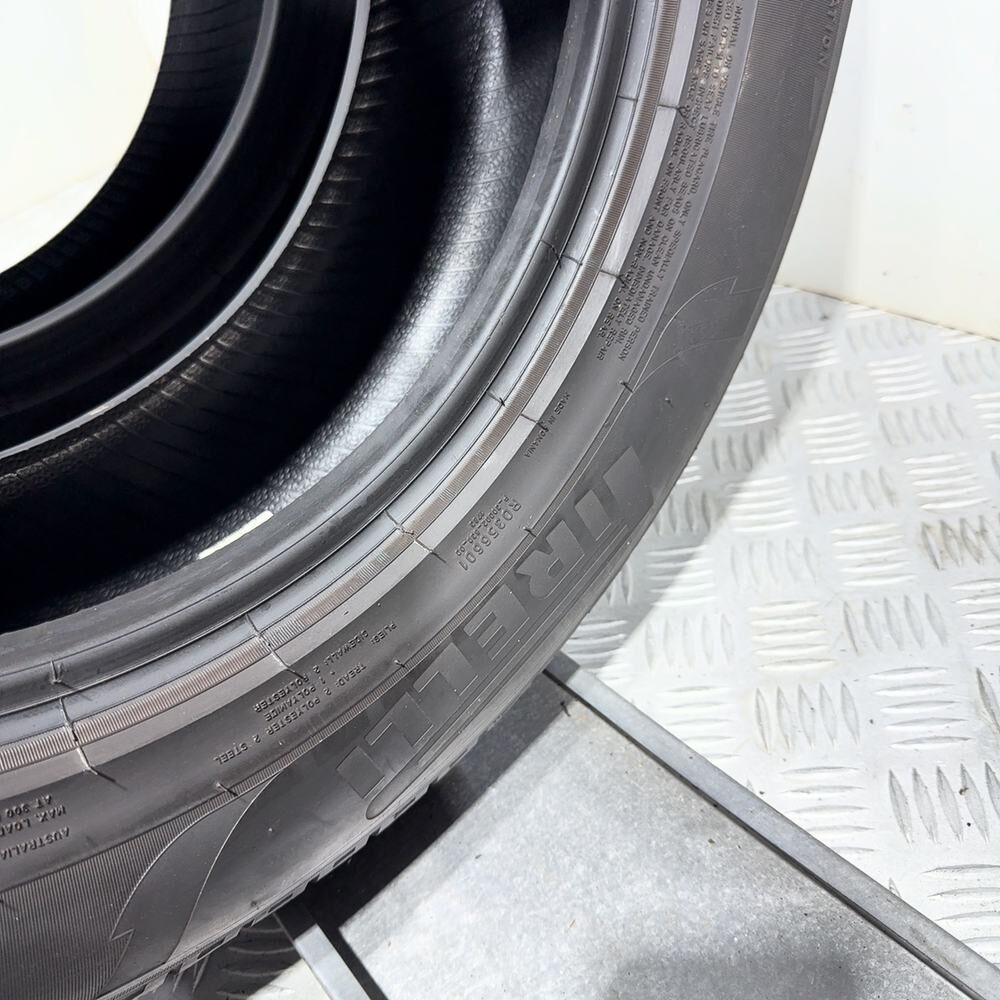 Gomme Usate 215 65 R16 98H Pirelli Scorpion Winter 71% Invernali - immagine 11