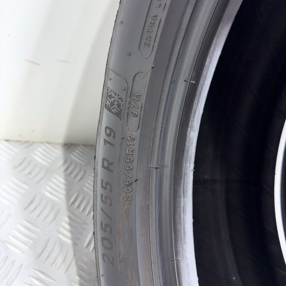 Gomme Usate 205 55 R19 97H XL Michelin Alpin 6 80% Invernali - immagine 11